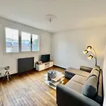 Le Lovely Avec Parking Apartment